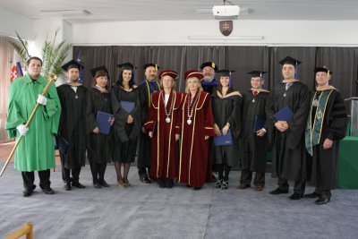 Promócie absolventov MBA štúdia na BBS