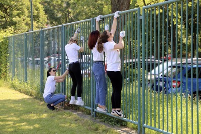 Udržateľná EUBA sa pridala k firmám na NM´23, ktoré aj tento rok pomáhali skrášľovať svoje mesto