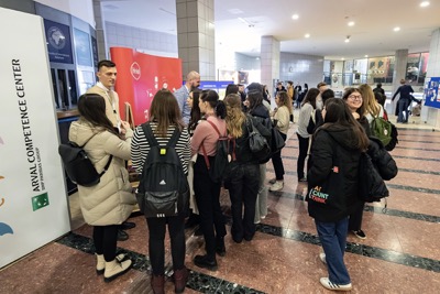 Úspešný Job Fair 2025 na EUBA: Študenti nakopli svoju kariéru